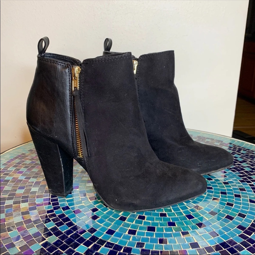 Black Ankle Boots w Gold Zipper